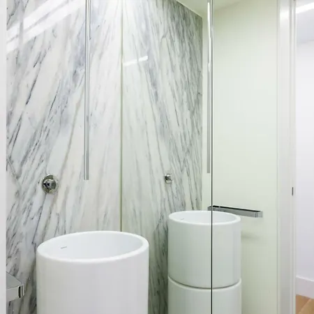 Flh Real Spacious Flat With Terrace&view Lisboa