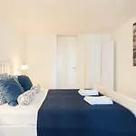 Flh Principe Real With Terrace And View Апартаменты *