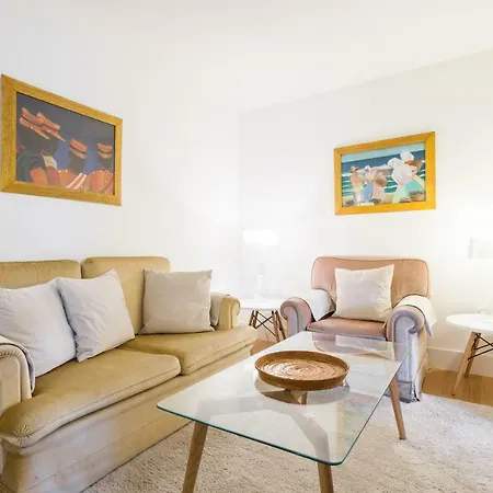 Flh Principe Real With Terrace And View Апартаменты Лиссабон
