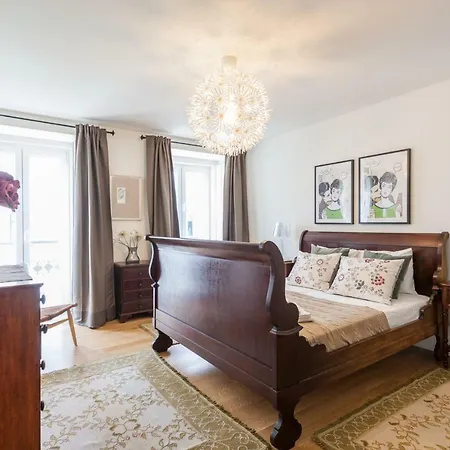 Appartamento Flh Principe Real With Terrace And View Lisbona